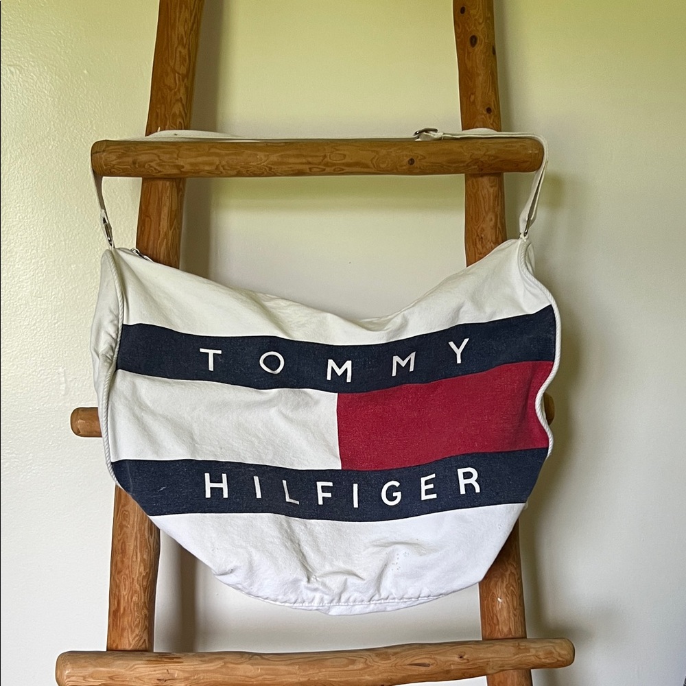 VINTAGE ! Tommy Hilfiger Duffle Bag
